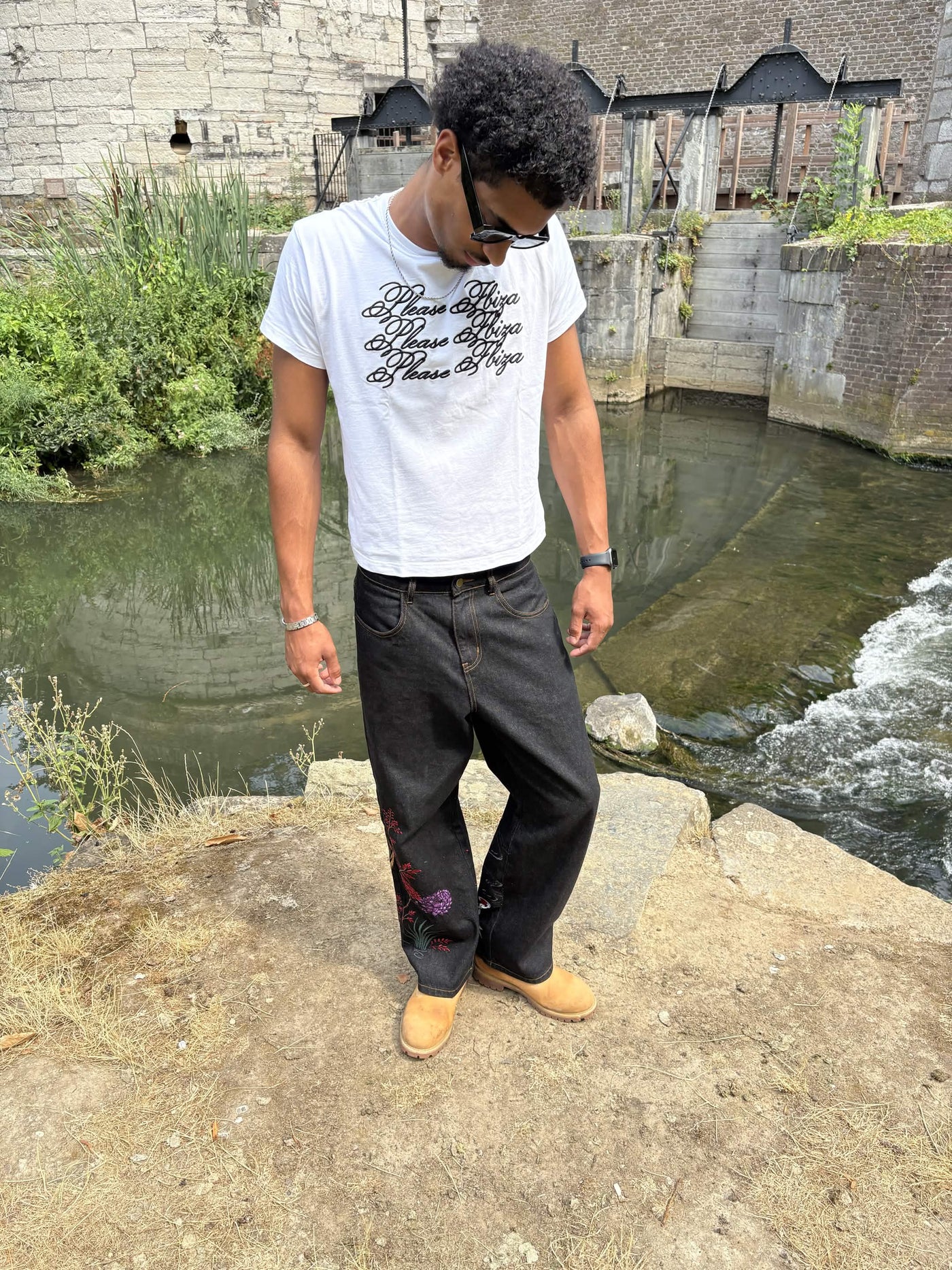 Model picture 5